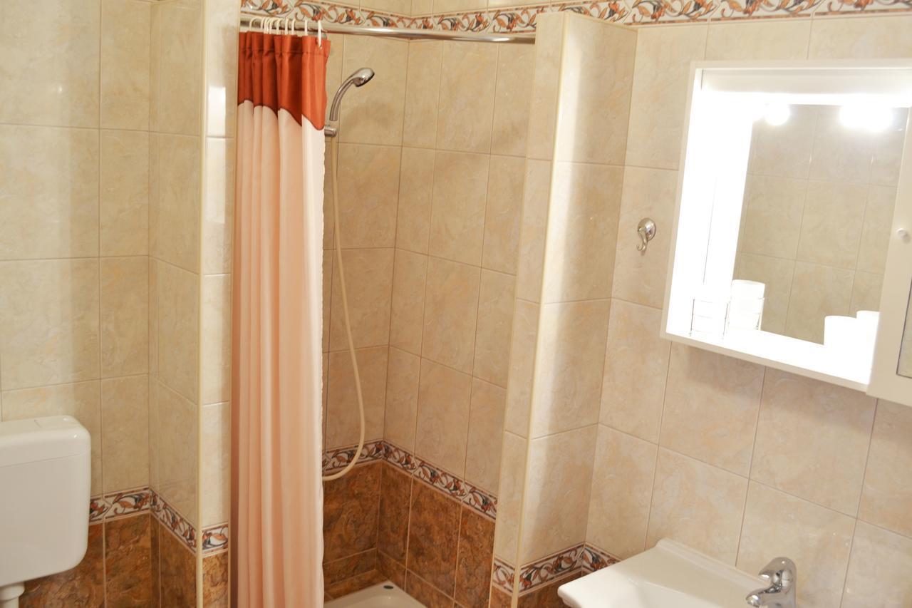 Apartments Milka Βόντιτσε Εξωτερικό φωτογραφία