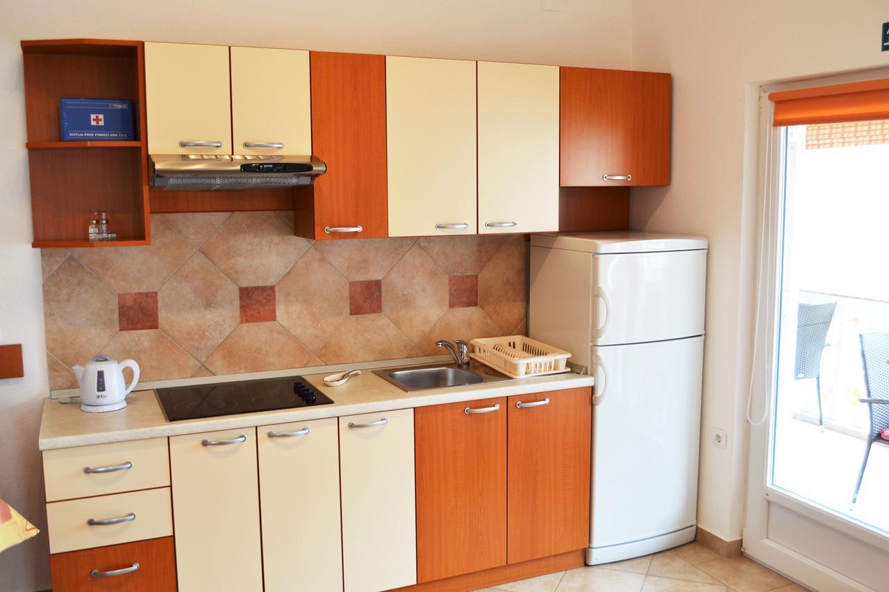 Apartments Milka Βόντιτσε Εξωτερικό φωτογραφία